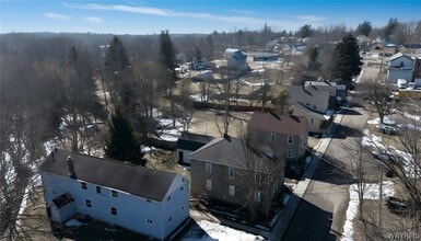 55 York St in Angola, NY - Building Photo - Building Photo
