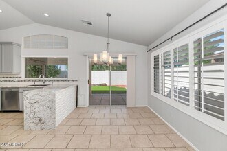 18624 N 39th St in Phoenix, AZ - Building Photo - Building Photo