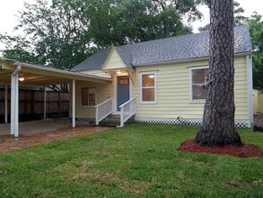 4114 Beggs St in Houston, TX - Foto de edificio - Building Photo