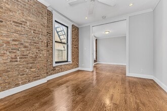232 Elizabeth St in New York, NY - Building Photo - Building Photo