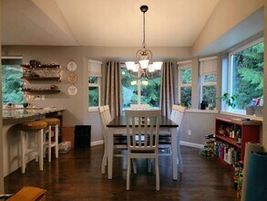 22383 Miller Bay Rd NE in Poulsbo, WA - Building Photo - Building Photo