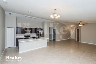 591 Brickell St SE in Palm Bay, FL - Building Photo - Building Photo