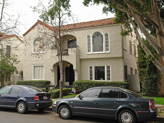 453 N Orange Grove Ave in Los Angeles, CA - Building Photo - Building Photo