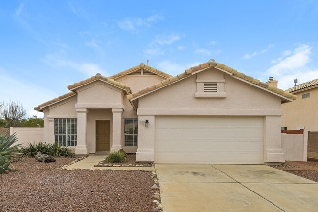 10030 E English Woods Rd