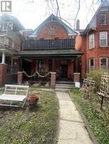 86 A Macdonell Ave in Toronto, ON - Building Photo