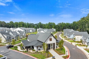 Hayloft Big Creek in Alpharetta, GA - Building Photo