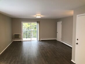 4322 Melody Ln in Madison, WI - Building Photo - Building Photo
