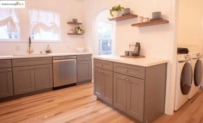 3373 Arkansas St in Oakland, CA - Building Photo - Building Photo