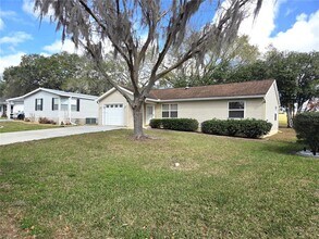 739 Heathrow Ave in Lady Lake, FL - Building Photo - Building Photo