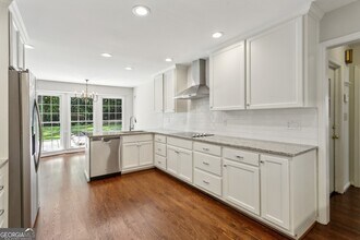 4708 Tall Pines Dr NW in Atlanta, GA - Building Photo - Building Photo