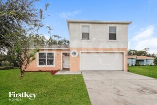 329 Chiquita Ct in Kissimmee, FL - Building Photo