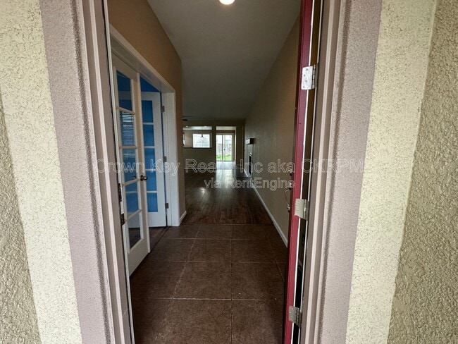 2568 Tapestry St in Manteca, CA - Building Photo - Building Photo