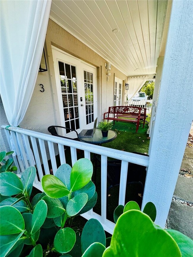 property at 415 32nd St