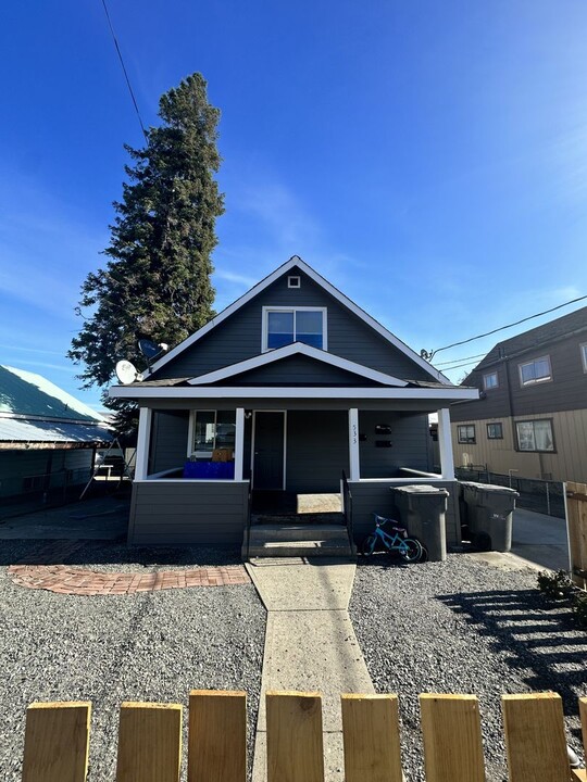 533 Methow St in Wenatchee, WA - Building Photo