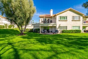 491 Desert Falls Dr N in Palm Desert, CA - Building Photo