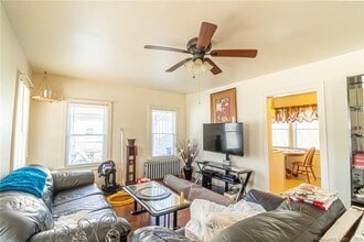 625 N Main St in Norwich, CT - Building Photo - Building Photo