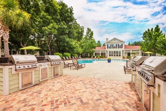 Belle Hall in Mount Pleasant, SC - Building Photo - Building Photo