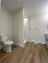 8717-8110 110 St NW in Edmonton, AB - Building Photo