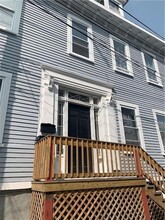 32 Ann St, Unit 1210-102 in Newport, RI - Building Photo - Building Photo