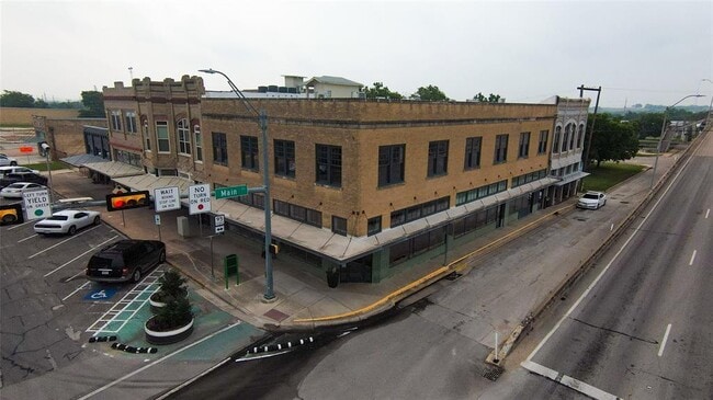 property at 102 E 2nd St