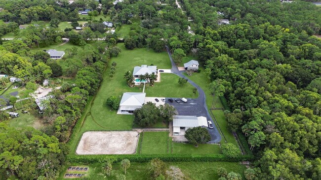 17593 Winterhawk Trail in Jupiter, FL - Building Photo - Building Photo