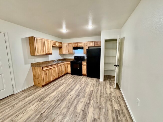 Elliston Commons in Lubbock, TX - Foto de edificio - Building Photo