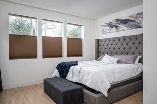 1224 W 24th St, Unit Top Unit in Vancouver, WA - Building Photo