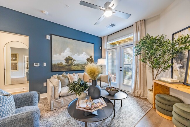 Hawthorne at Brightwood Farm in Whitsett, NC - Foto de edificio - Building Photo