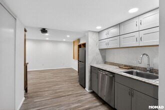 481 N Jackson Gap Way in Aurora, CO - Building Photo - Building Photo