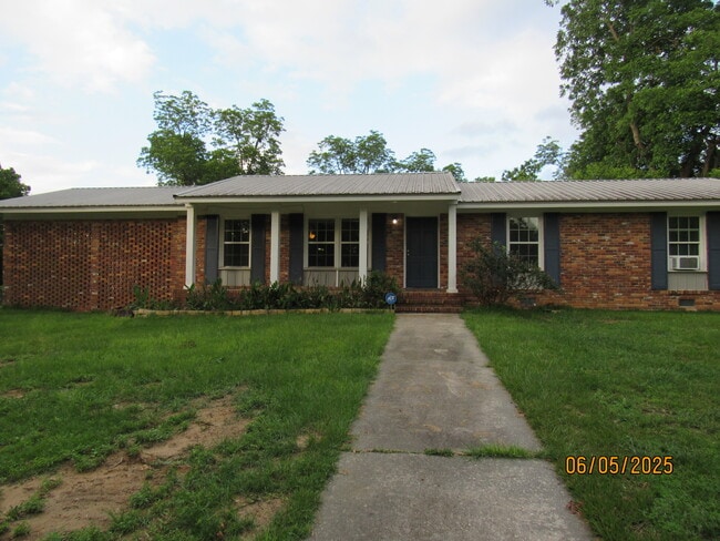 property at 2215 Macy Ave