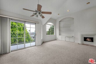 2677 S Centinela Ave in Santa Monica, CA - Building Photo - Building Photo