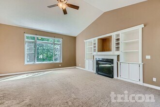 2207 Raspberry Ct in Buffalo, MN - Building Photo - Building Photo