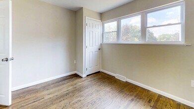 418 Lake Ave in Gloucester Township, NJ - Building Photo - Building Photo