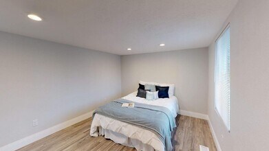 306 400 E in Provo, UT - Building Photo - Building Photo