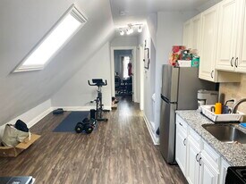 2824 N Ridgeway Ave, Unit 3 in Chicago, IL - Building Photo