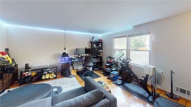 294 Barrington St in Rochester, NY - Building Photo - Building Photo