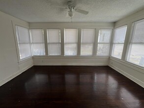 2 11th Ave N in Texas City, TX - Building Photo - Building Photo