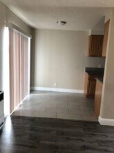 541 Nevin Ave in Richmond, CA - Building Photo - Building Photo