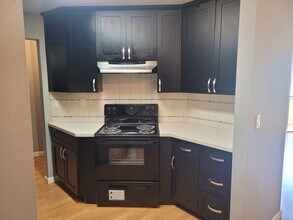 1551 Southgate Ave in Daly City, CA - Building Photo - Building Photo