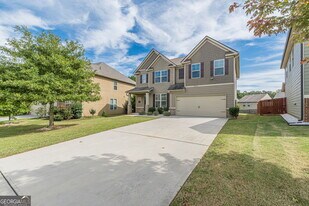 4730 Brookwood Pl in Atlanta, GA - Building Photo