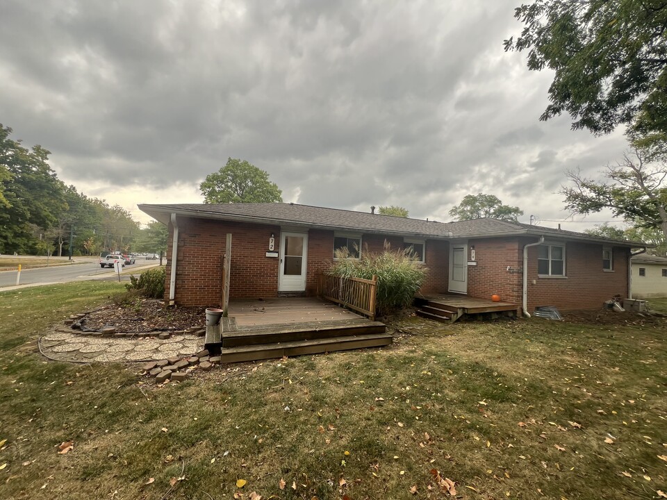 72 -74 Flint Ridge Dr, Unit 72 Flint Ridge in Gahanna, OH - Building Photo