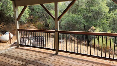 13599 Sun Forest Dr in Penn Valley, CA - Building Photo - Building Photo