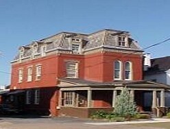 105 W Court St in Rome, NY - Foto de edificio - Building Photo