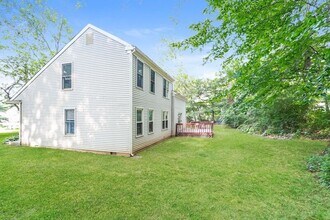 231 Oxford Rd in West Chester, PA - Foto de edificio - Building Photo