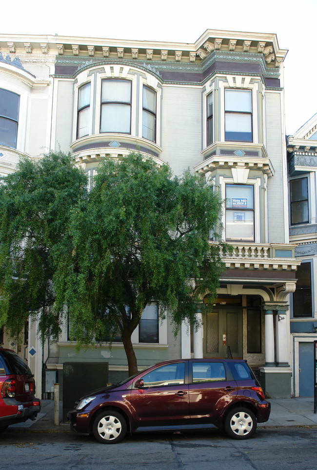 511 Waller St in San Francisco, CA - Building Photo - Building Photo