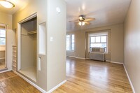 Studio - 515 SF - Belmont Buckingham Apartamentos in Denver, Colorado