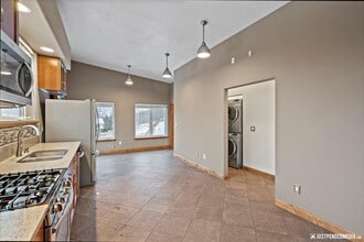 24618 Wilma Cir in Anchorage, AK - Building Photo - Building Photo