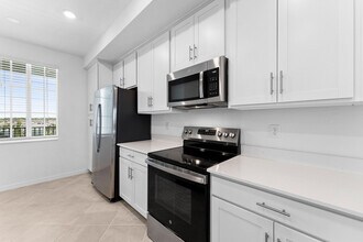 14191 Heritage Landing Blvd, Unit 1234 in Punta Gorda, FL - Building Photo - Building Photo