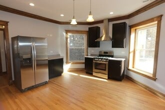 1225 W Norwood St, Unit 2 in Chicago, IL - Building Photo - Building Photo