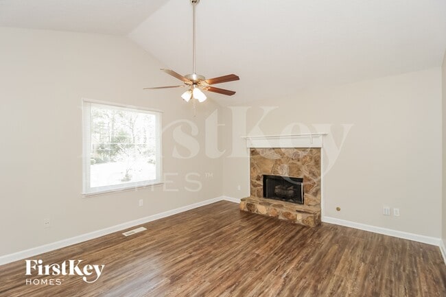 216 Silverthorne Pass in Douglasville, GA - Building Photo - Building Photo